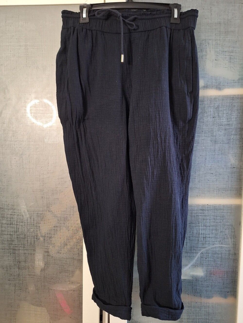 Ann Taylor M Black Gauze Pants